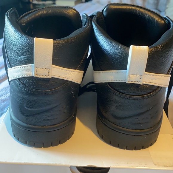 NikeLab Dunk Lux Chukka x Riccardo Tisci Black - Picture 3 of 4